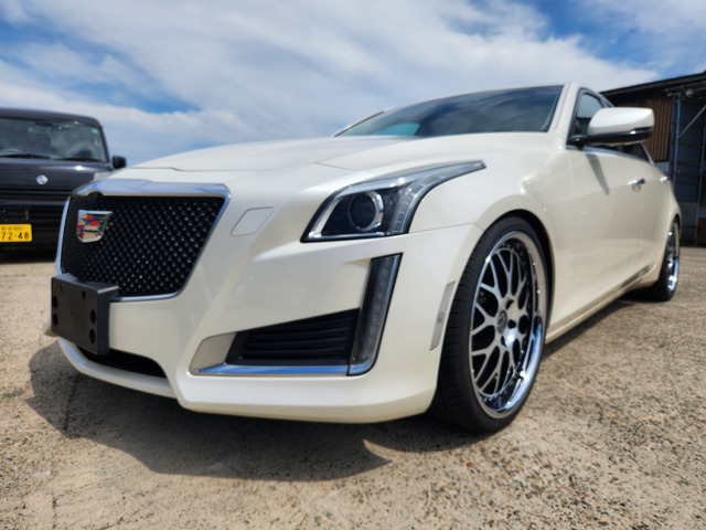 CTS(キャデラック) ラグジュアリー　ユーザー様買取直販車両☆ 中古車画像