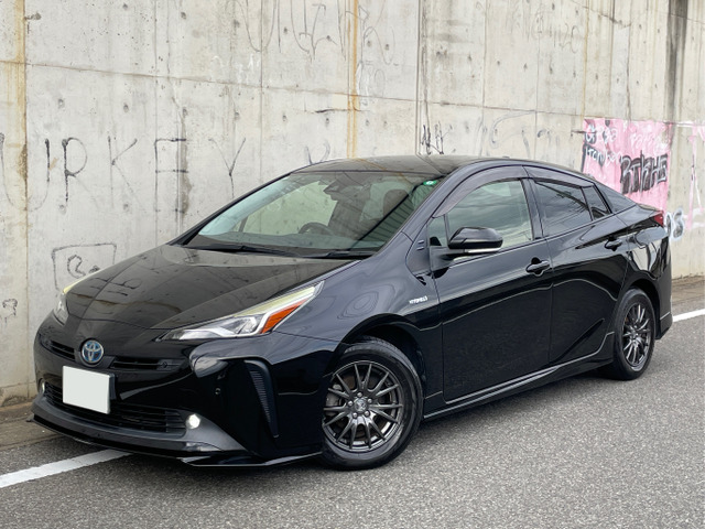プリウス1.8 S