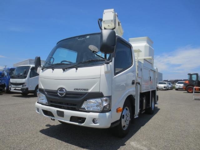 デュトロ高所作業車