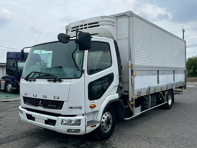 ファイター冷蔵冷凍車