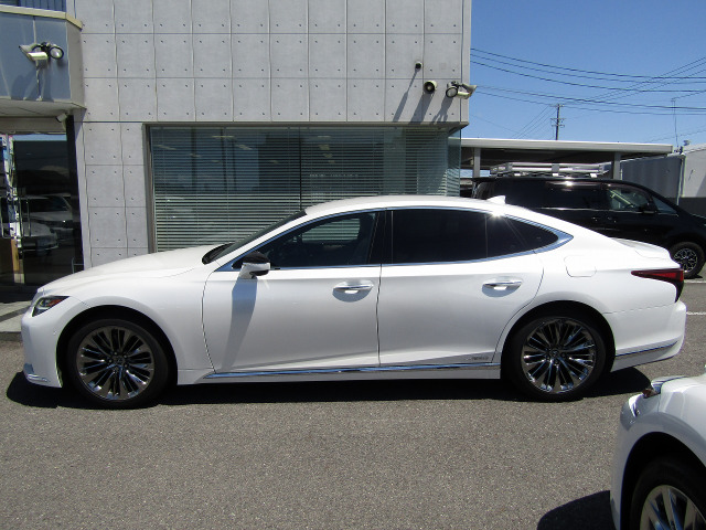 LS500h Iパッケージ