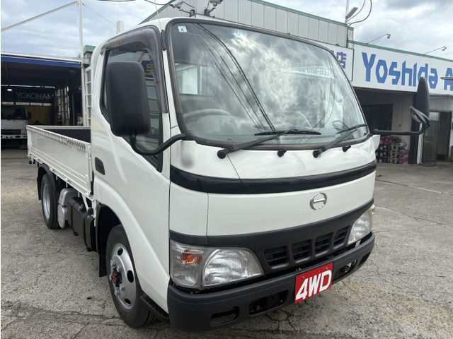 4000cc 2t 2�g�� ���{�f�B 4WD ���s76000K �A�I���J�o�[�t 3�l��� ���O���d�グ�ς� �ύ�2000Kg 5�� 5MT 3�y�_��