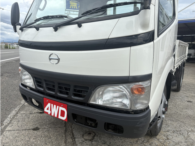 4000cc 2t 2�g�� ���{�f�B 4WD ���s76000K �A�I���J�o�[�t 3�l��� ���O���d�グ�ς� �ύ�2000Kg 5�� 5MT 3�y�_��