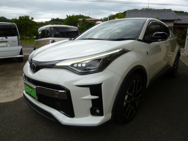 C-HR(�g���^) �n�C�u���b�h 1.8 S GR �X�|�[�c�@�����i�r�ETV�EETC�E�p�m���~�b�N�r�� ���Îԉ摜