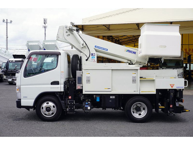 キャンター高所作業車