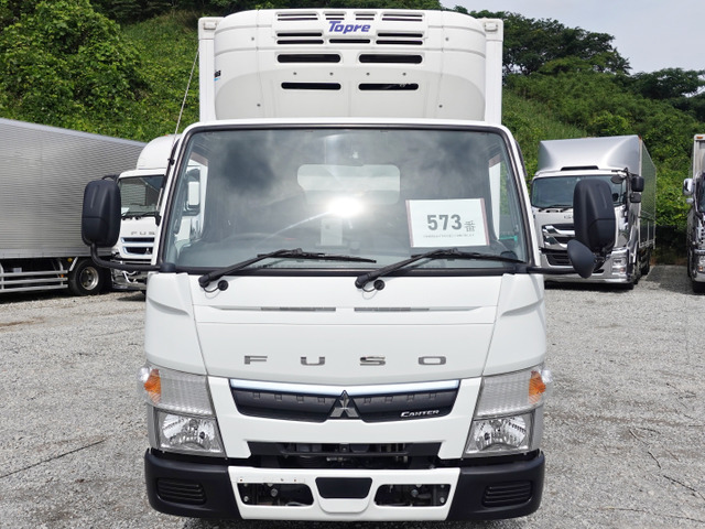 キャンター冷蔵冷凍車