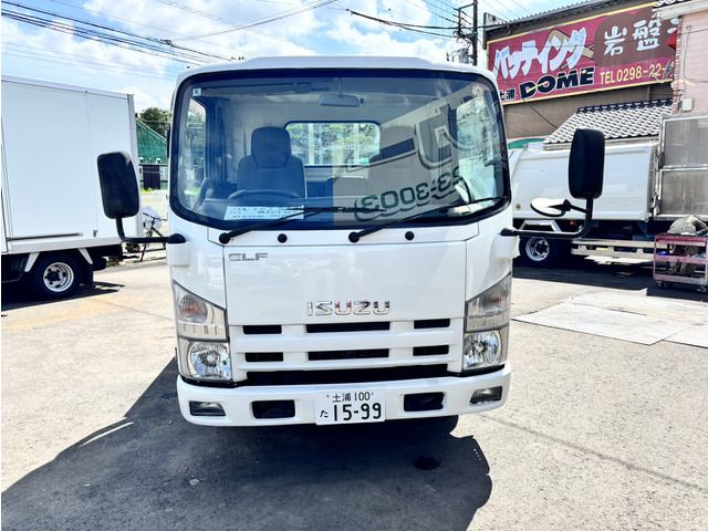 エルフ