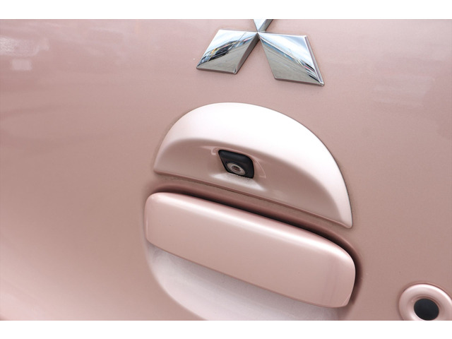 �I�[�g�}��CVT�ł��̂ŕϑ��V���b�N���Ȃ��R����悢�ł��B