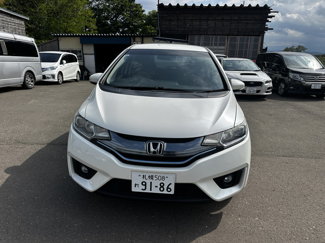 フィット1.5 ハイブリッド Lパッケージ 4WD