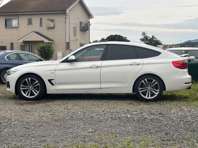 3シリーズグランツーリスモ335i スポーツ