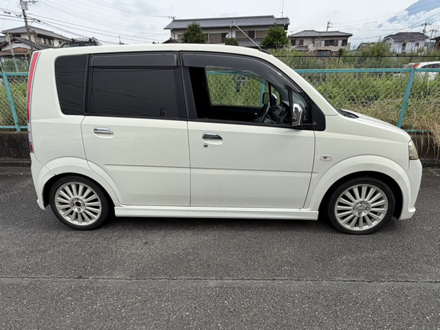 ムーヴカスタムR
