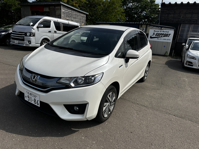 フィット1.5 ハイブリッド Lパッケージ 4WD