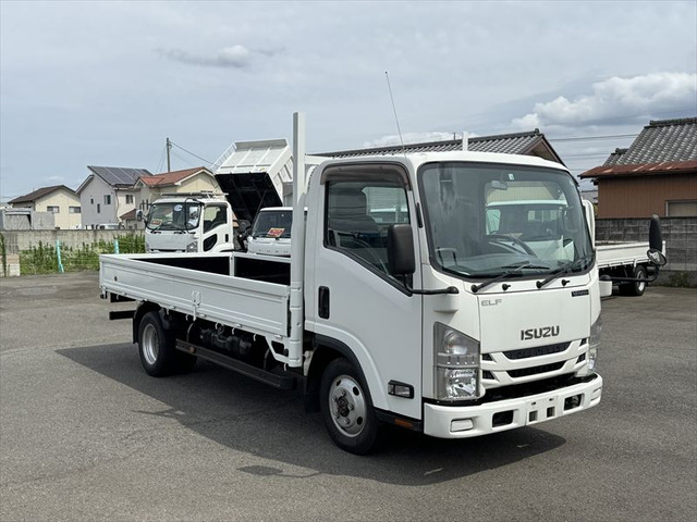 エルフ