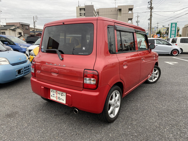 ナビ・バックモニター・ETC・地デジチューナー・フリップダウンモニター等の用品もご相談ください。現在お乗りのお車からの付け替え、持ち込み取り付けも可能です。
