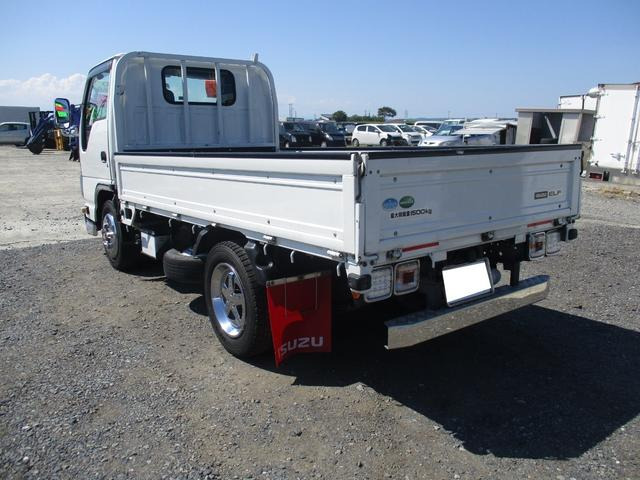 エルフ3.0 フルフラットロー ディーゼル 4WD