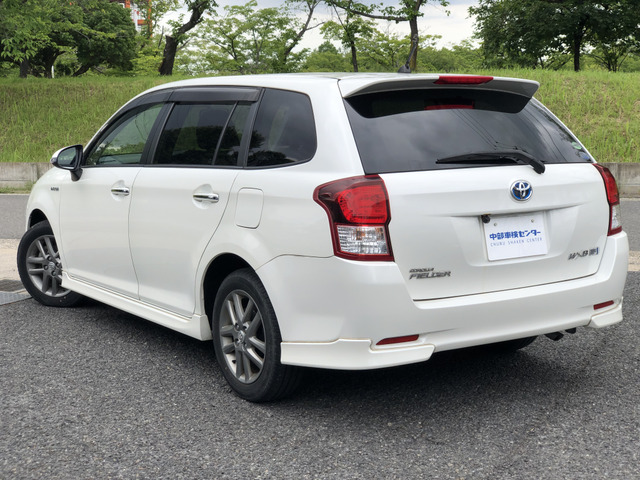 カローラフィールダー1.5 ハイブリッド G エアロツアラー W×B