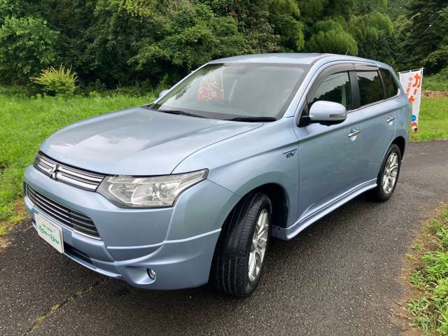 アウトランダーPHEV2.0 G ナビパッケージ 4WD