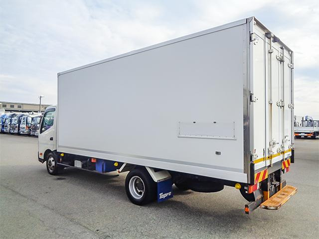 デュトロ冷蔵冷凍車