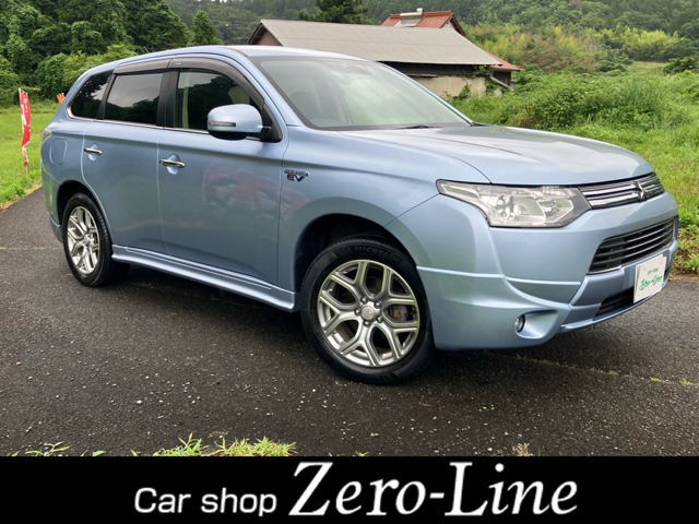 アウトランダーPHEV2.0 G ナビパッケージ 4WD