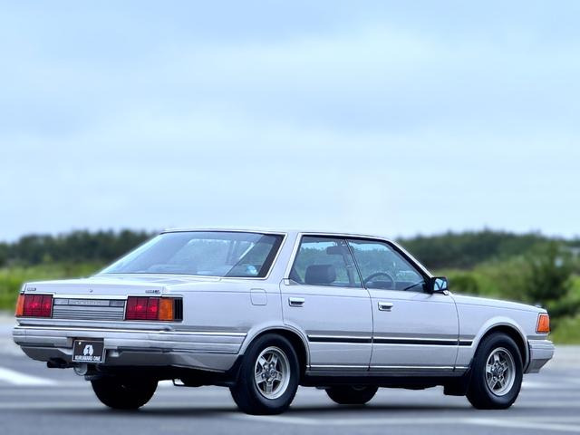 日産 セドリック GL 5速MT ディーゼル PS PW 133.0万円 昭和60年(1985