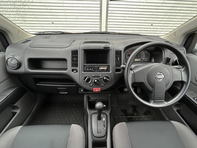 �V���v���Ŏg���₷����ۂ̃R�N�s�b�g�܂��B���������y���X�^���h�Ȃǂ��d���ɕ֗��ȑ������[�����Ă��܂��B
