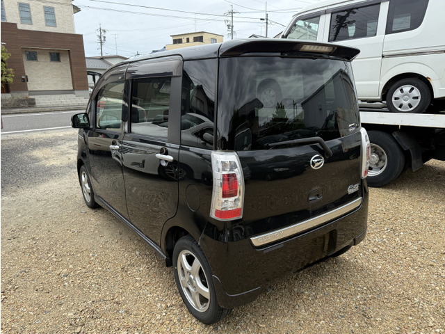タントエグゼカスタムRS 4WD