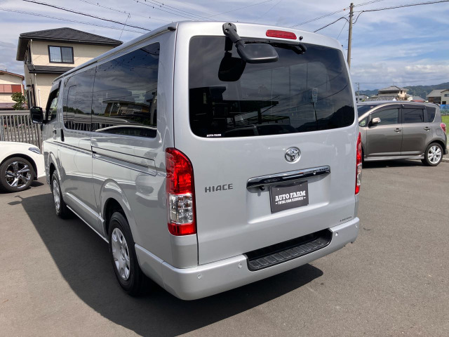 ハイエースバン2.8 DX ロング GLパッケージ ディーゼル 4WD