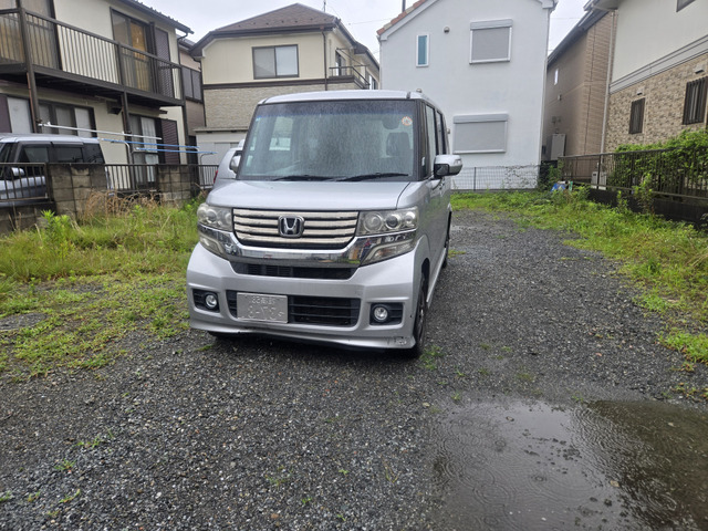 �d���i�[�~���[�t���ł��B(�x�����z15.8���~�E4WD�ԁE�^�C�~���O�`�F�[���ł��̂Ńx���g�����K�v�������܂�)