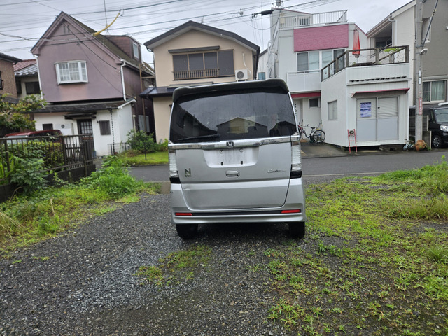 ���[�t�X�|�C���[�t���ł��B(�x�����z15.8���~�E4WD�ԁE�^�C�~���O�`�F�[���ł��̂Ńx���g�����K�v�������܂�)