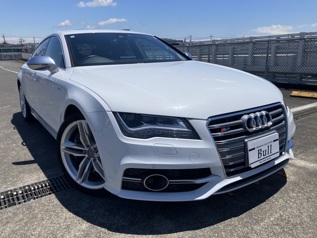 S7スポーツバック4.0 4WD