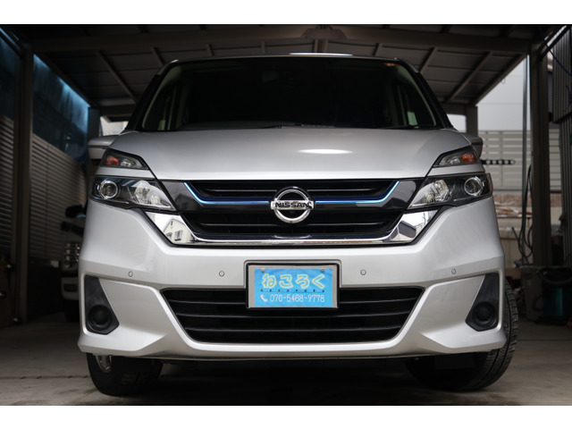 セレナ1.2 e-POWER XV