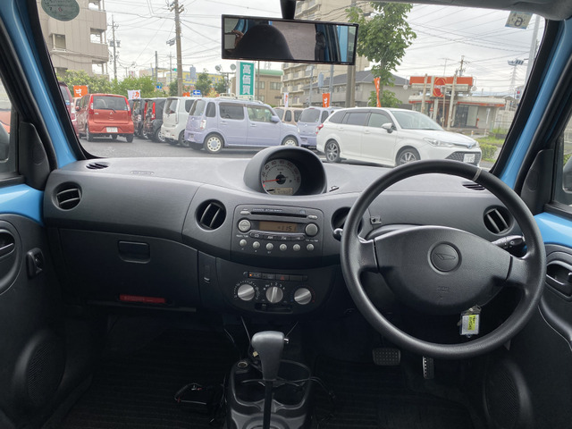 大高店は軽自動車をメインに取り扱っておりますが、本店ではコンパクトカーからミニバン、輸入車まで取り扱っております。グループ全店で常時在庫180台以上取り揃えております。厳選仕入れをしております!