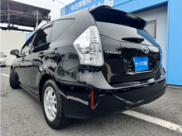 プリウスα1.8 S