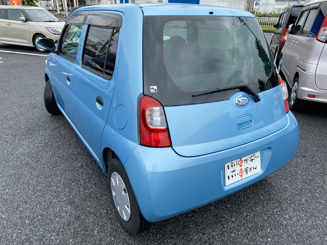 注文販売もお任せください!全国のオートオークションや当店下取車、買取車を、お客様のご予算、グレード、装備、カラーに合わせてご用意、ご紹介させて頂きます。