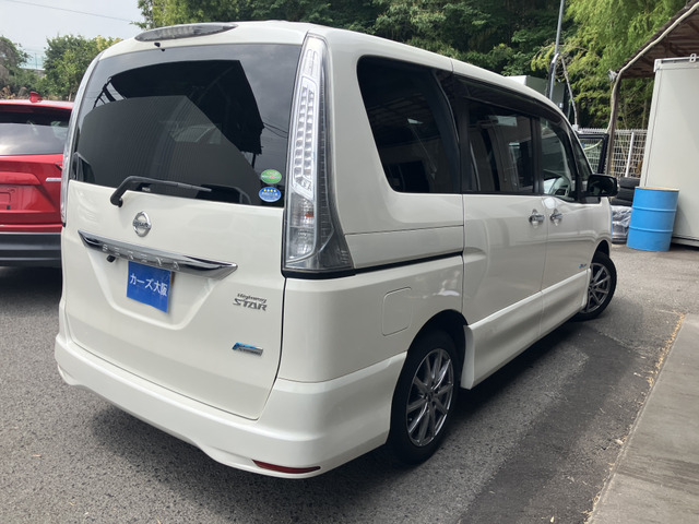セレナ2.0 ハイウェイスター S-HYBRID Vセレクション