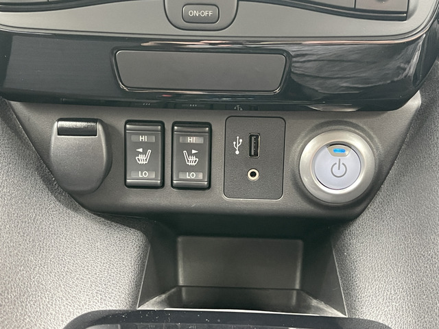 ���^�]�ȁE����ȃV�[�g�q�[�^�[�t���Ŕ����������ł����S��USB�[�q��AUX�[�q�t���B������������!!���₢���킹��TEL06-6430-1230 E-mail cars_genesis2007@yahoo.co