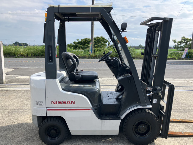 日産フォークリフト