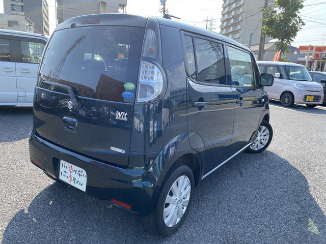 �i�r�E�o�b�N���j�^�[�EETC�E�n�f�W�`���[�i�[�E�t���b�v�_�E�����j�^�[���̗p�i�������k���������B���݂����̂��Ԃ���̕t���ւ��A�������ݎ��t�����\�ł��B