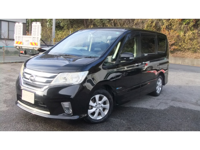 セレナ2.0 ハイウェイスター S-HYBRID