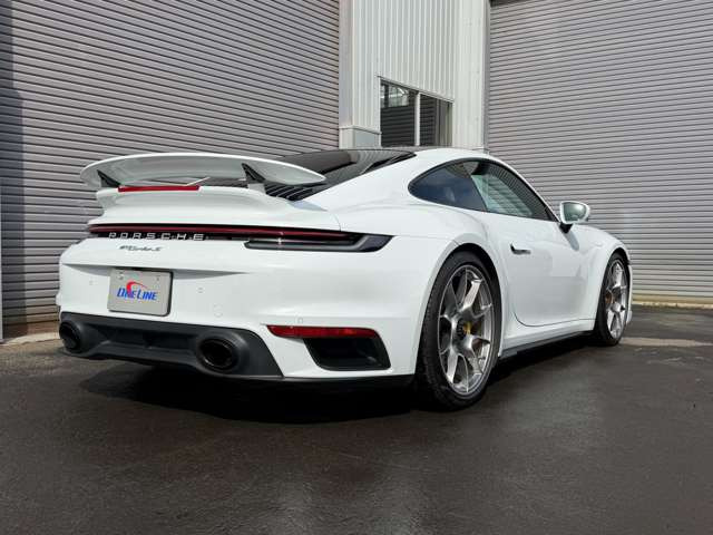 911ターボS PDK 4WD