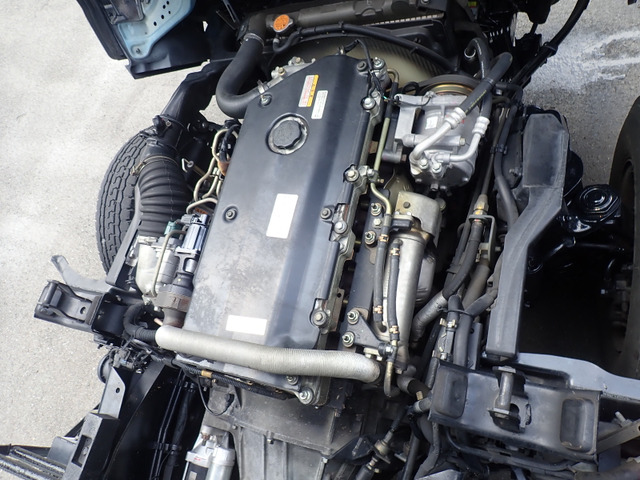�G���W���^��:4HL1 �r�C��:4.77L �R��:�y�� �^�[�{:�Ȃ�