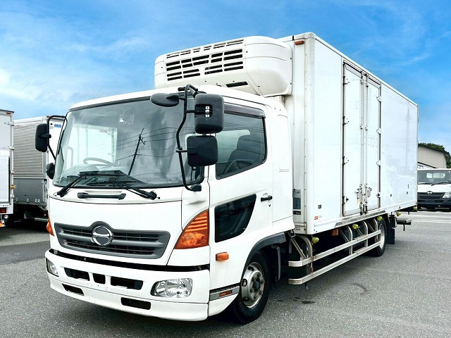 レンジャー冷蔵冷凍車