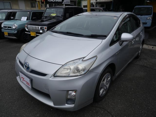 プリウス1.8 L