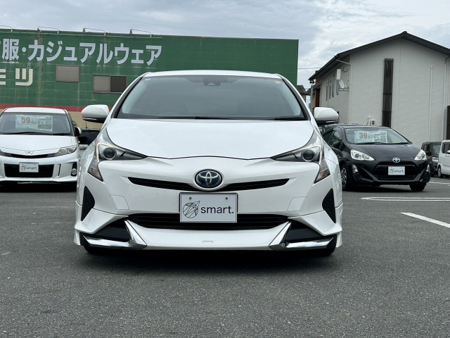 プリウス1.8 S