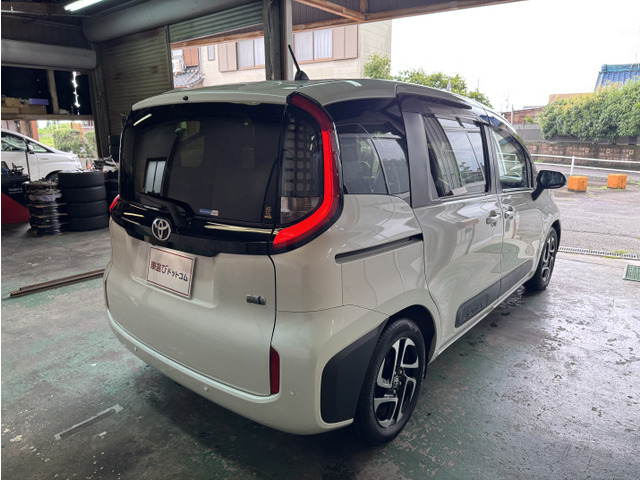シエンタハイブリッド 1.5 Z