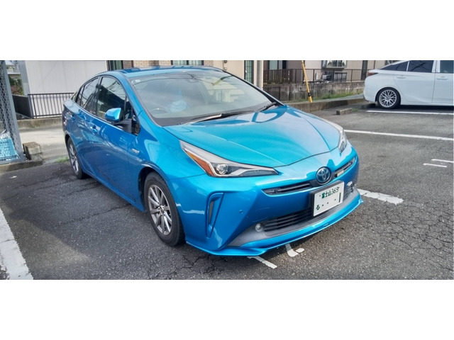 プリウス1.8 S