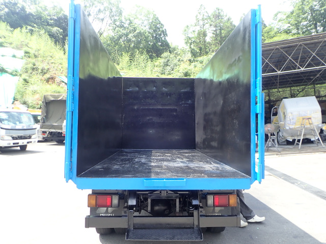 �ő�ύڗ�:2000kg �ב䐡�@:L310&times;W159&times;H159 ����:�S