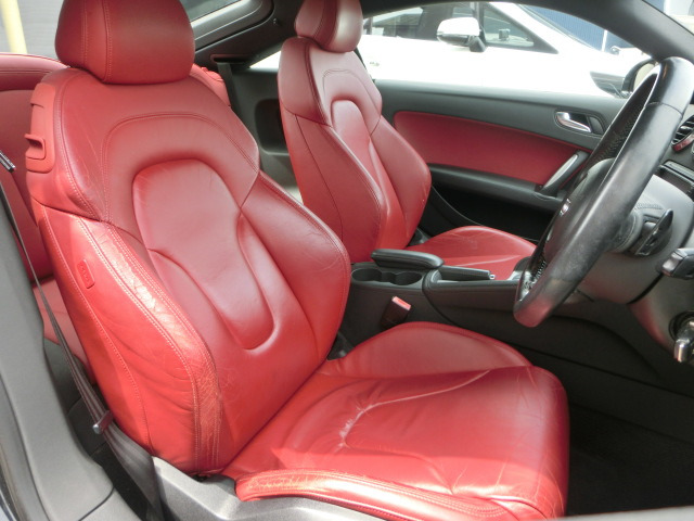 TTクーペ2.0 TFSI