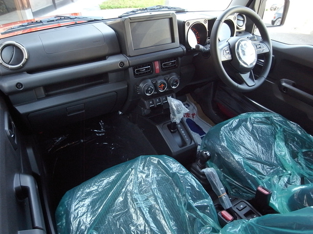 ジムニーノマド1.5 FC 4WD