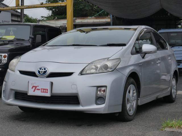 プリウス1.8 L